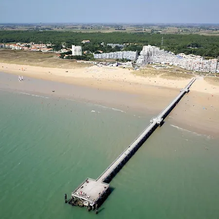 Casa de Férias à : Pavillon Intime 6 Pers., Proche Et Commerces - Fr-1-323-369 *