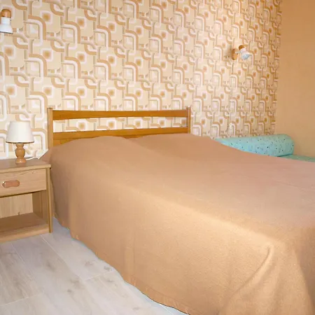 à : Pavillon Intime 6 Pers., Proche Et Commerces - Fr-1-323-369 Casa de Férias